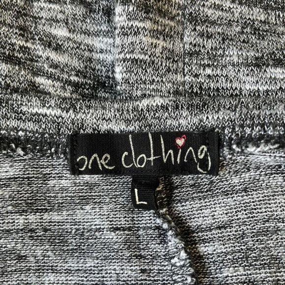 One Clothing Womens Size Large Sweater Poncho - Picture 6 of 6